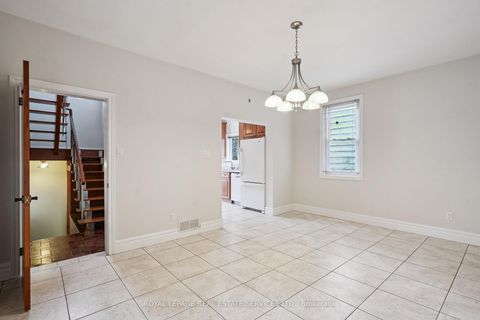 Photo 12 at 29 Greenlaw Avenue, Davenport, Toronto