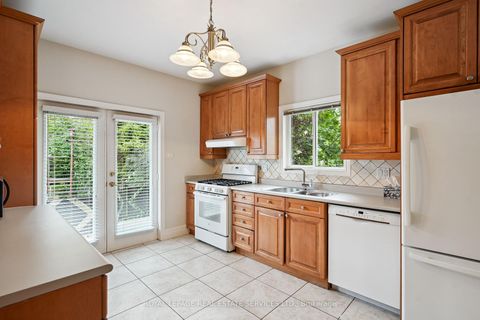 Photo 14 at 29 Greenlaw Avenue, Davenport, Toronto