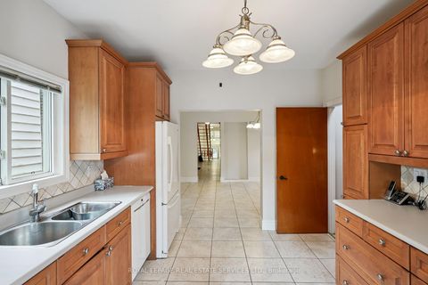 Photo 18 at 29 Greenlaw Avenue, Davenport, Toronto
