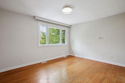 Photo 29 at 29 Greenlaw Avenue, Davenport, Toronto