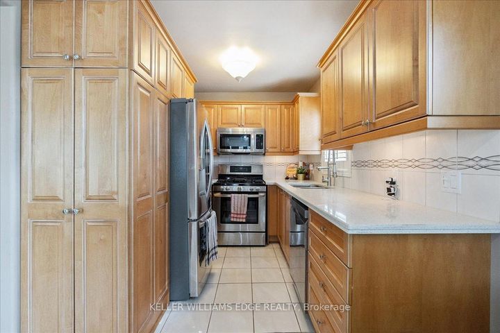 Photo 5 at 269 East 25th Street, Eastmount, Hamilton
