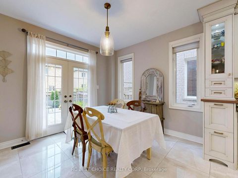 Photo 15 at 192 Tonner Crescent, Bayview Northeast, Aurora