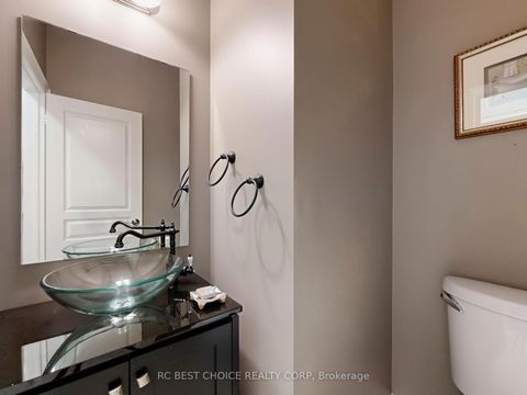 Photo 17 at 192 Tonner Crescent, Bayview Northeast, Aurora
