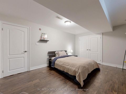 Photo 30 at 192 Tonner Crescent, Bayview Northeast, Aurora Photo 30 at 192 Tonner Crescent, Bayview Northeast, Aurora