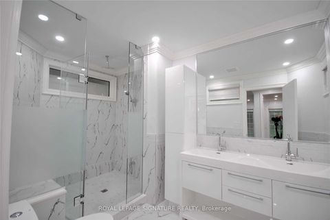 Photo 13 at 88 Olsen Drive, Donalda, Toronto