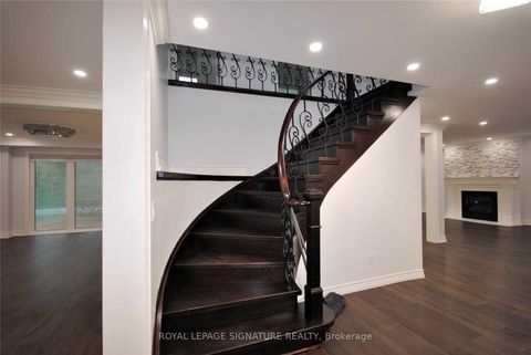 Photo 14 at 88 Olsen Drive, Donalda, Toronto