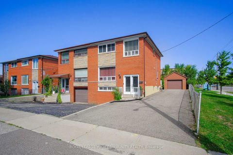 Photo 1 at 2 Maryport Avenue, CFB, Toronto