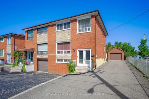 Photo 2 at 2 Maryport Avenue, CFB, Toronto
