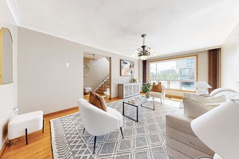 Photo 10 at 2 Maryport Avenue, CFB, Toronto