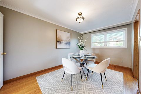 Photo 11 at 2 Maryport Avenue, CFB, Toronto