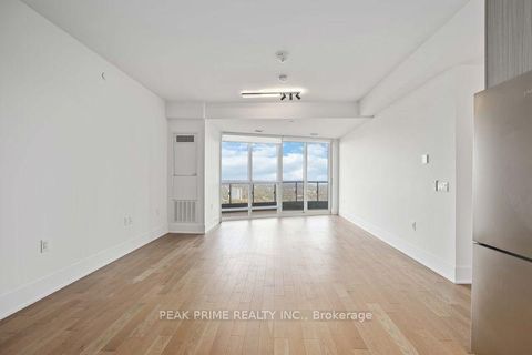 Photo 8 at 4218 - 585 Bloor Street E, North St. James Town, Toronto