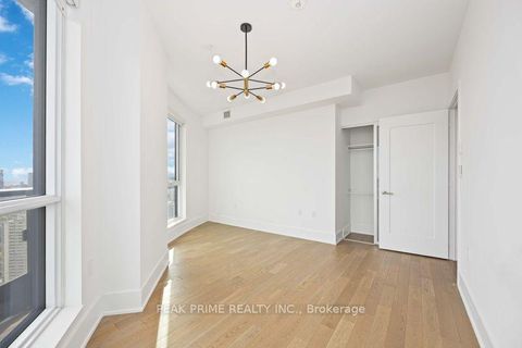 Photo 9 at 4218 - 585 Bloor Street E, North St. James Town, Toronto