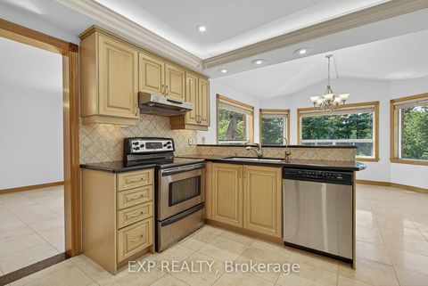 Photo 11 at 315 Stephanie Boulevard, Kleinburg, Vaughan