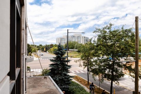 Photo 15 at 204 - 18 Harding Boulevard, Harding, Richmond Hill