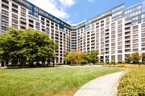 Photo 17 at 204 - 18 Harding Boulevard, Harding, Richmond Hill