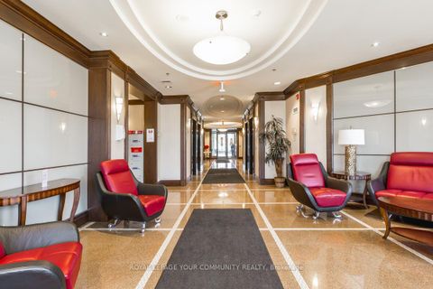 Photo 19 at 204 - 18 Harding Boulevard, Harding, Richmond Hill
