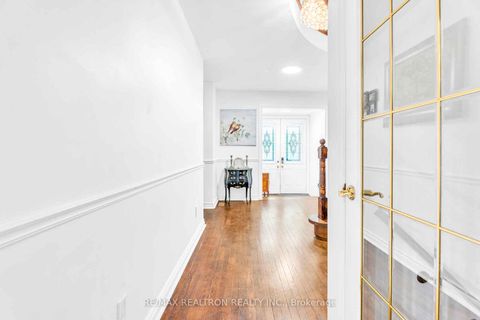 Photo 12 at 111 Devins Drive, Aurora Heights, Aurora