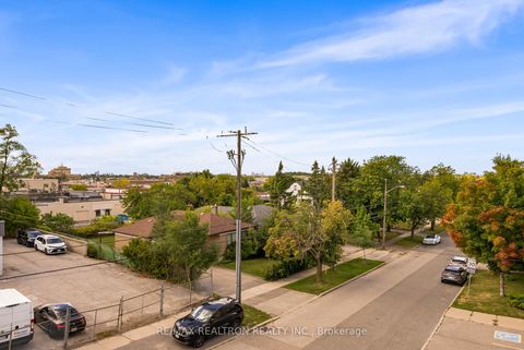 Photo 30 at 310 - 16 Mcadam Avenue, Glen Park, Toronto