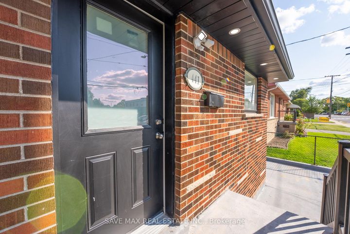 Photo 5 at 441 West 5th Street, Buchanan, Hamilton