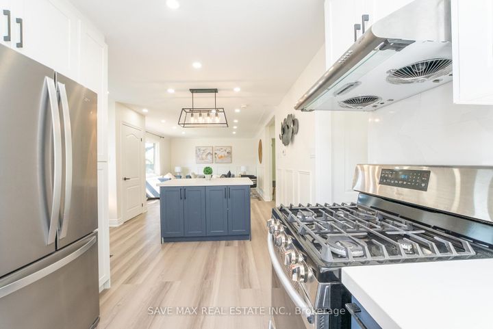 Photo 14 at 441 West 5th Street, Buchanan, Hamilton