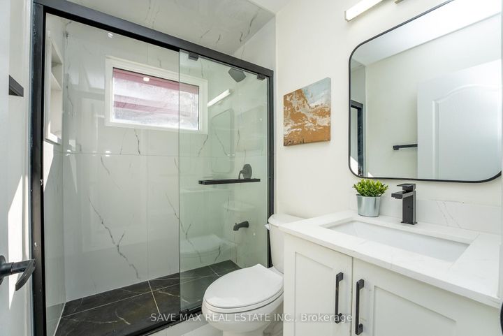 Photo 23 at 441 West 5th Street, Buchanan, Hamilton