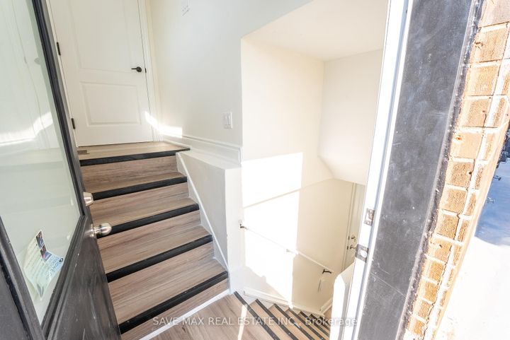 Photo 29 at 441 West 5th Street, Buchanan, Hamilton