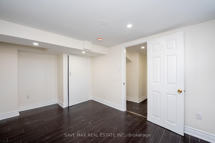 Photo 38 at 441 West 5th Street, Buchanan, Hamilton