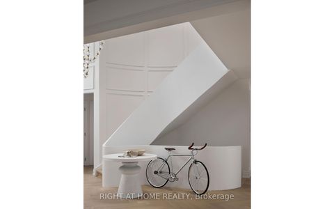 Photo 7 at 37 Rippleton Road, Don Mills, Toronto