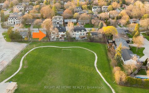 Photo 28 at 37 Rippleton Road, Don Mills, Toronto