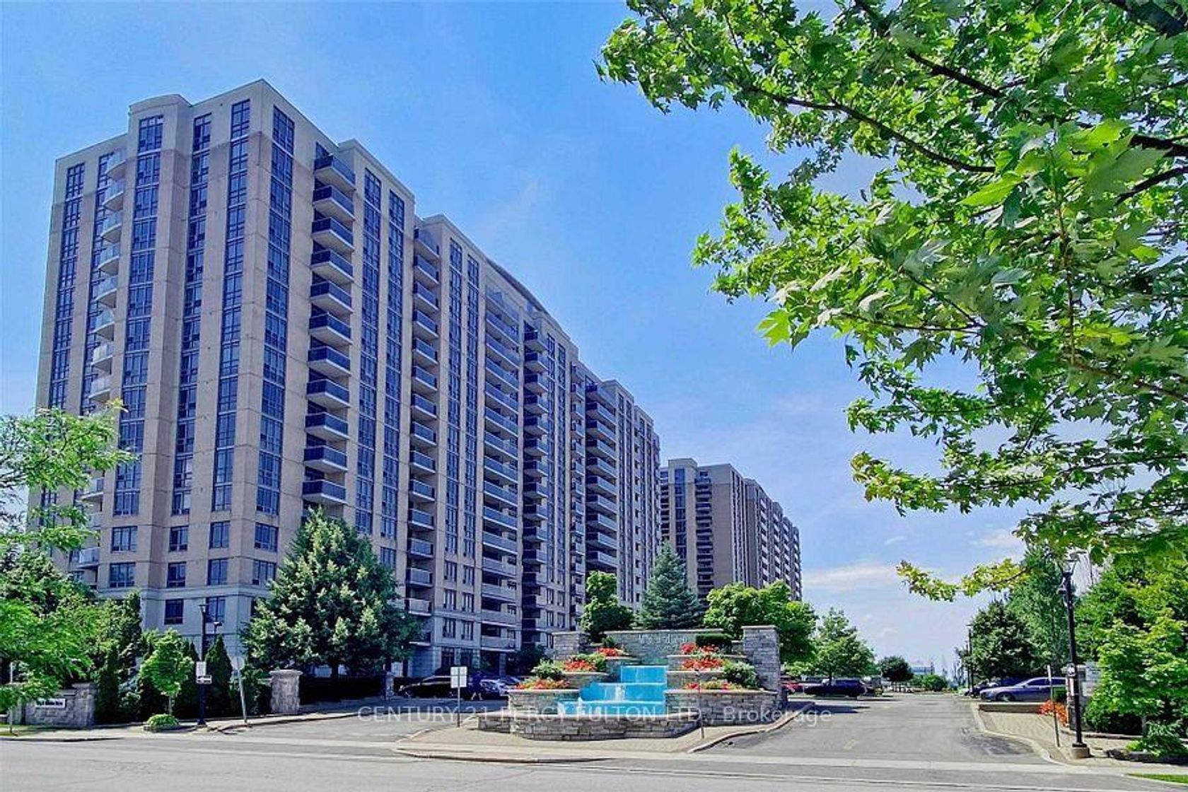 529 - 18 Mondeo Drive, Dorset Park, Toronto 