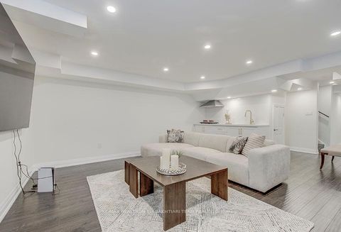 Photo 41 at 43 Drizzel Crescent, Oak Ridges, Richmond Hill