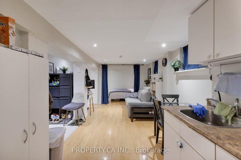Photo 35 at 553 Broadview Avenue, North Riverdale, Toronto