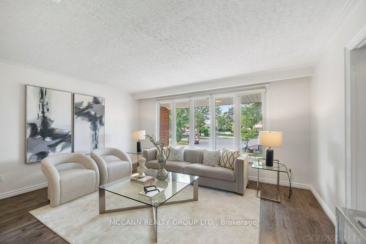 Photo 7 at 7 Carswell Place, Richview, Toronto