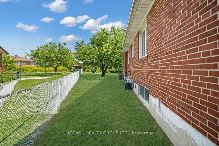 Photo 31 at 7 Carswell Place, Richview, Toronto