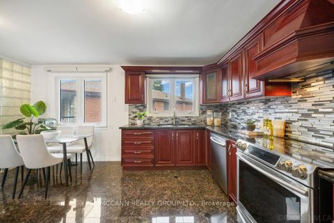 Photo 13 at 7 Carswell Place, Richview, Toronto Photo 13 at 7 Carswell Place, Richview, Toronto