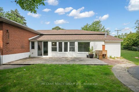 Photo 33 at 7 Carswell Place, Richview, Toronto