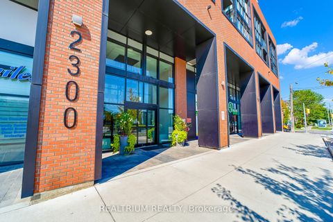 Photo 2 at 528 - 2300 st clair Avenue W, Junction Area, Toronto