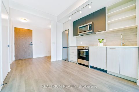 Photo 6 at 528 - 2300 st clair Avenue W, Junction Area, Toronto