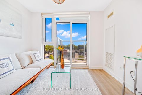 Photo 7 at 528 - 2300 st clair Avenue W, Junction Area, Toronto