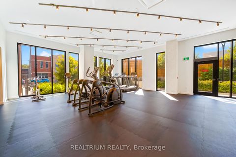 Photo 19 at 528 - 2300 st clair Avenue W, Junction Area, Toronto