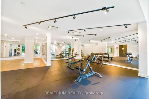 Photo 21 at 528 - 2300 st clair Avenue W, Junction Area, Toronto