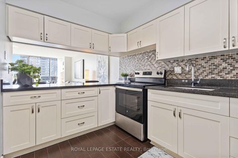 Photo 12 at 711 - 10 Martha Eaton Way, Amesbury, Toronto