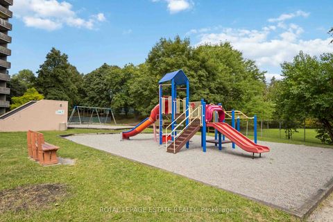 Photo 26 at 711 - 10 Martha Eaton Way, Amesbury, Toronto