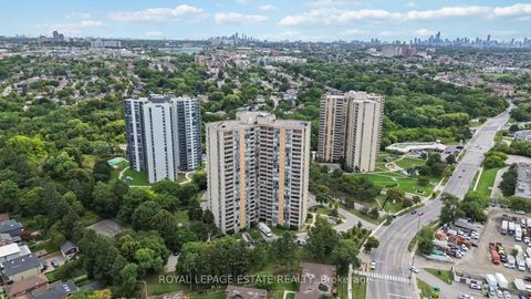 Photo 39 at 711 - 10 Martha Eaton Way, Amesbury, Toronto