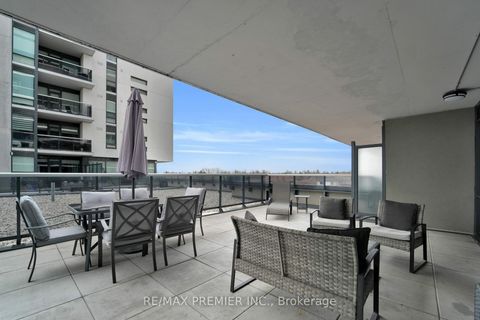 Photo 20 at 426 - 4800 Highway 7, East Woodbridge, Vaughan