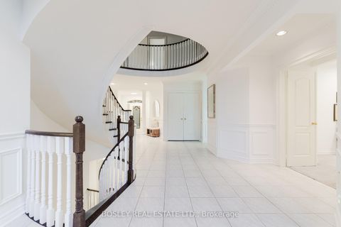 Photo 14 at 82 Woodstone Avenue, Devonsleigh, Richmond Hill
