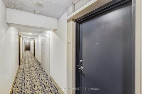 Photo 5 at 3608 - 81 Navy Wharf Court, Waterfront Communities C1, Toronto