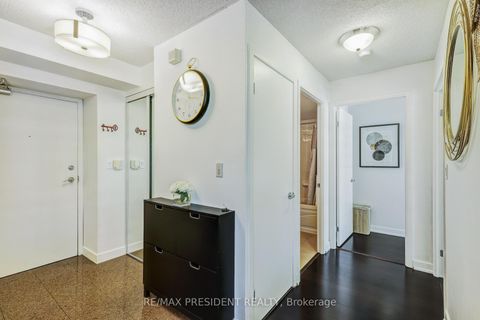 Photo 27 at 3608 - 81 Navy Wharf Court, Waterfront Communities C1, Toronto