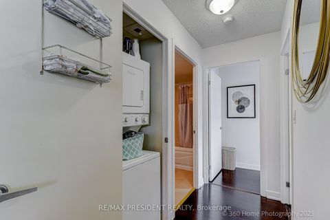 Photo 37 at 3608 - 81 Navy Wharf Court, Waterfront Communities C1, Toronto