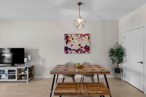 Photo 3 at 107 - 45 Ferndale Drive S, Ardagh, Barrie